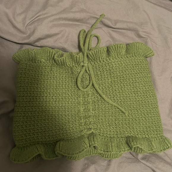 green knit top - Picture 2 of 2